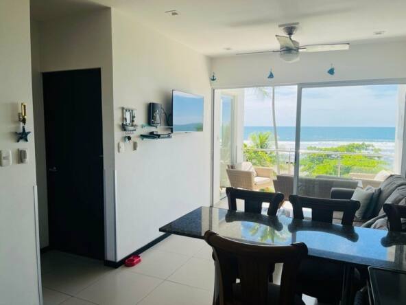 oceanfront-villa-at-playa-bejuco