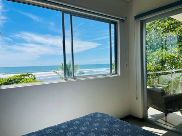oceanfront-villa-at-playa-bejuco