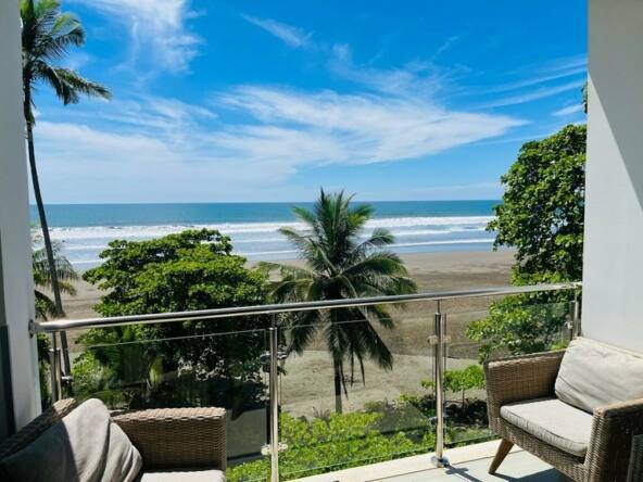 oceanfront-villa-at-playa-bejuco