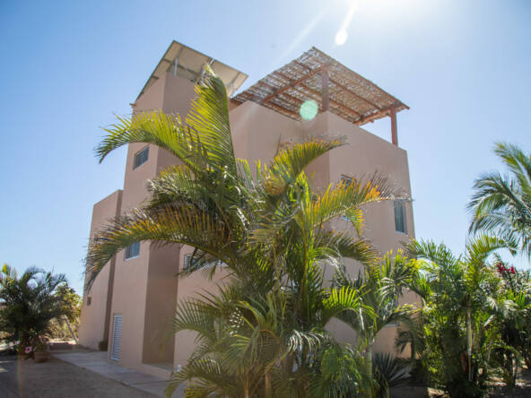 villa-los-vaqueros-on-cerritos-beach