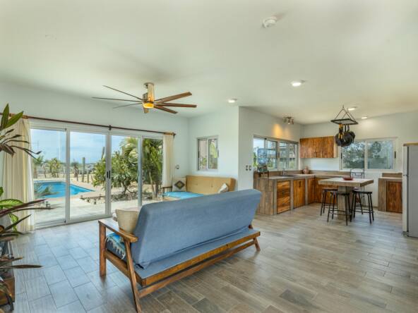 villa-los-vaqueros-on-cerritos-beach