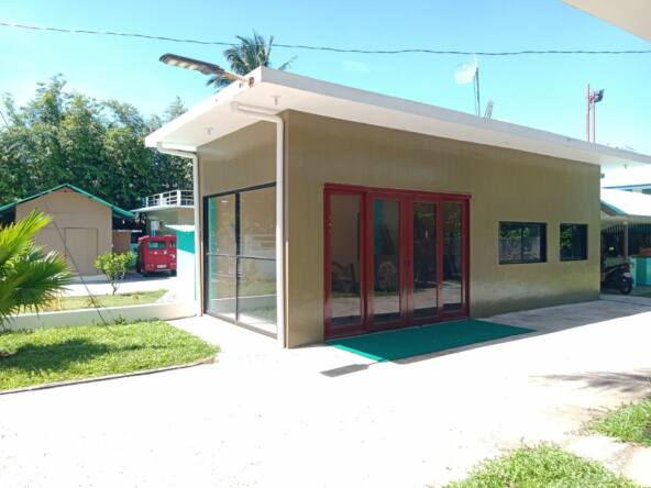 Siargo_Phillipines_Small_Side_Bungalow