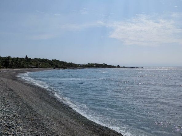 2_Beach_Front_Saldita_Lots_for_Sale_Beach_View_Bay_1