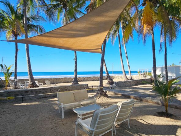 PLAYA_CONCHALIO_Oceanview_yard_El_Salvador_Hotel_For_Sale
