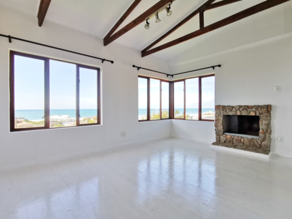 5-bedroom-oceanview-at-jeffreys-bay
