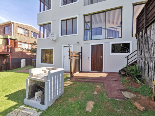 5-bedroom-oceanview-at-jeffreys-bay