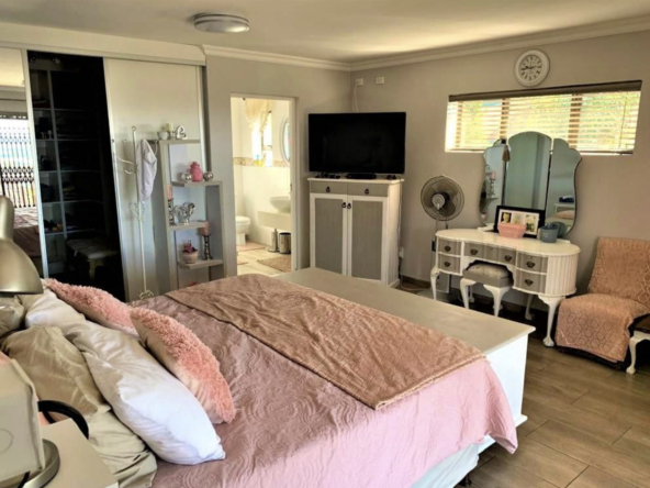 jeffreys-bay-ocean-view-home