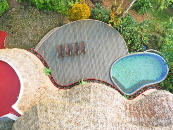 luxurious-eco-resort-dominical