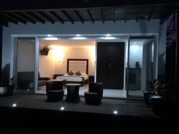 luxurious-surf-resort-in-pascuales