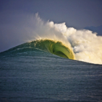 pascuales-heaving-wave-mexico