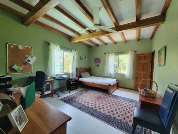 pilon-villa-with-3-rentals-and-river