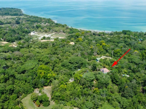 pilon-villa-with-3-rentals-and-river