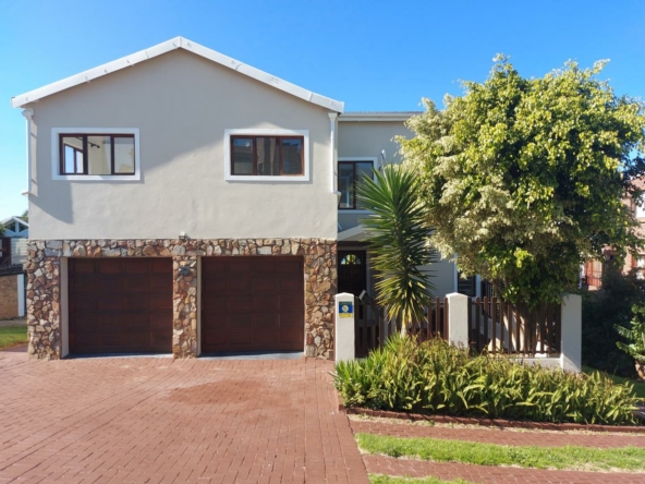 wavecrest-family-home-jeffreys-bay-1