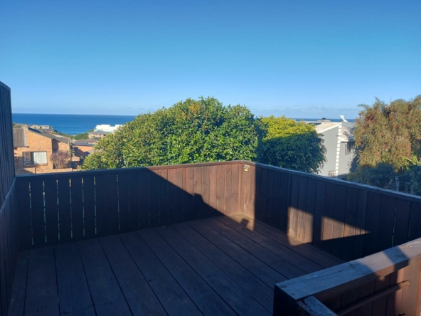 wavecrest-family-home-jeffreys-bay-1