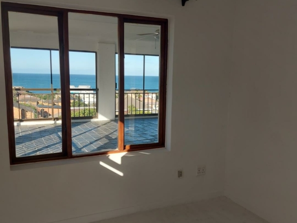 wavecrest-family-home-jeffreys-bay-1
