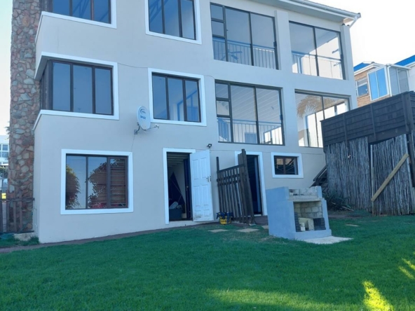 wavecrest-family-home-jeffreys-bay-1