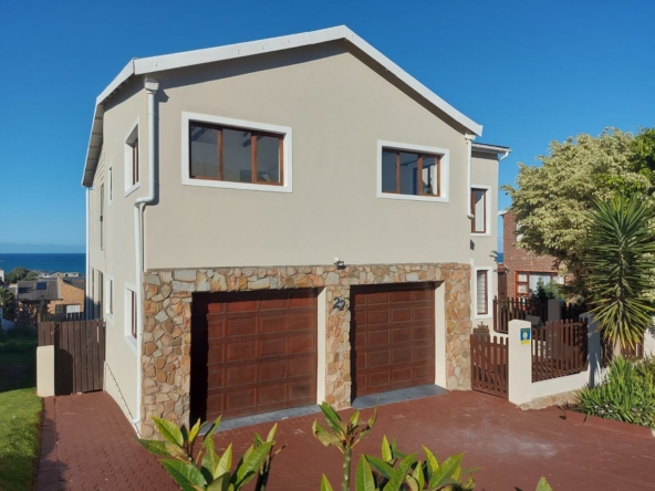 wavecrest-family-home-jeffreys-bay-1
