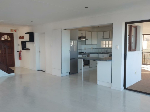wavecrest-family-home-jeffreys-bay-1