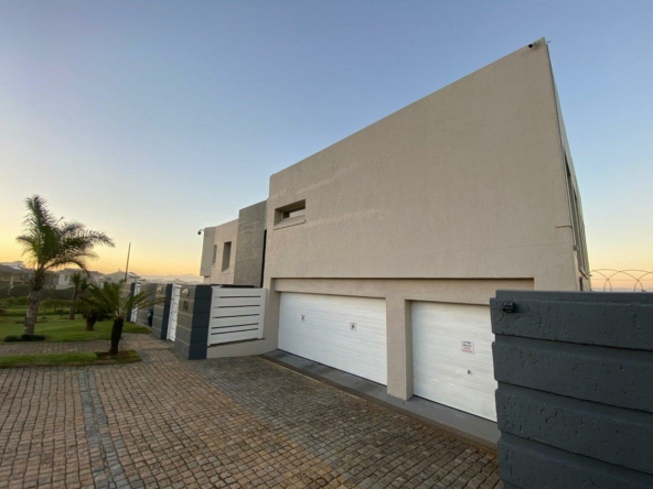 7-bedroom-surf-view-above-jeffreys-bay
