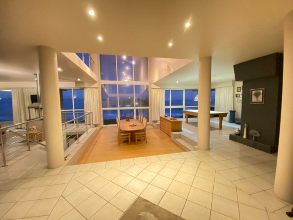 7-bedroom-surf-view-above-jeffreys-bay