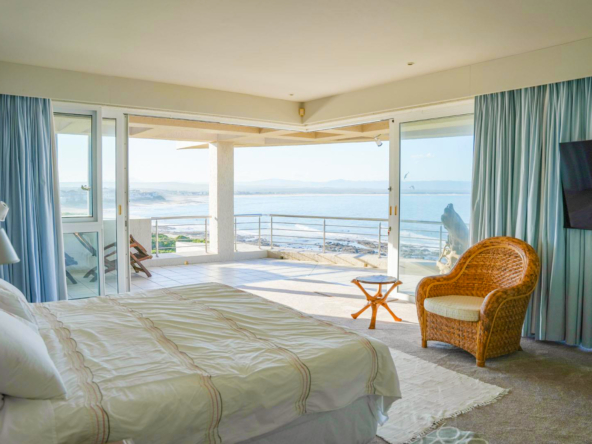 7-bedroom-surf-view-above-jeffreys-bay