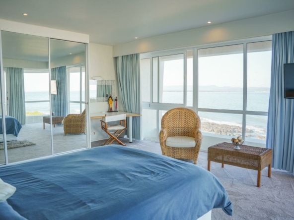 7-bedroom-surf-view-above-jeffreys-bay
