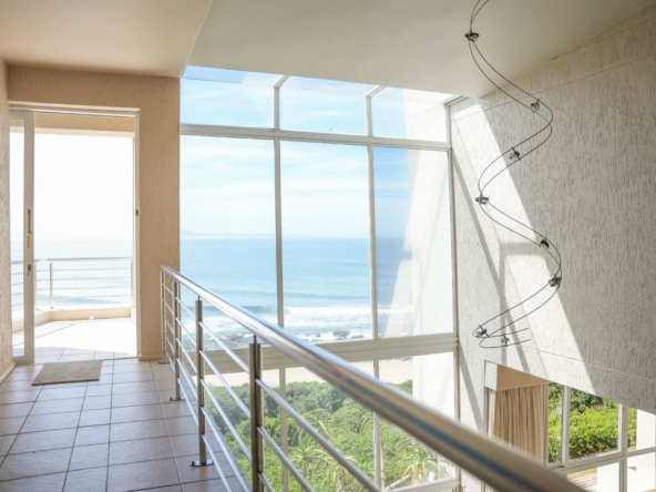 7-bedroom-surf-view-above-jeffreys-bay