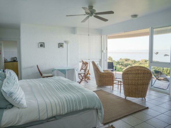 7-bedroom-surf-view-above-jeffreys-bay