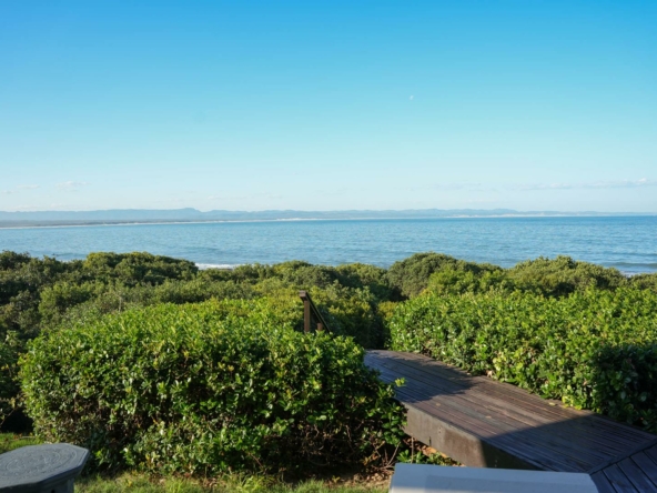 7-bedroom-surf-view-above-jeffreys-bay