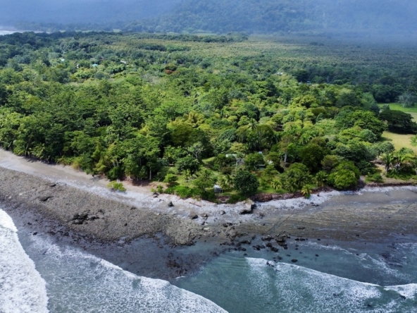 punta-sonada-point-break-estate