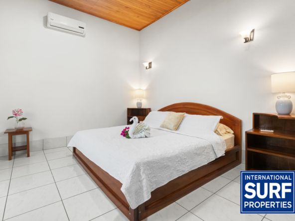 ocean-view-homes-with-19-rooms-playas-del-coco