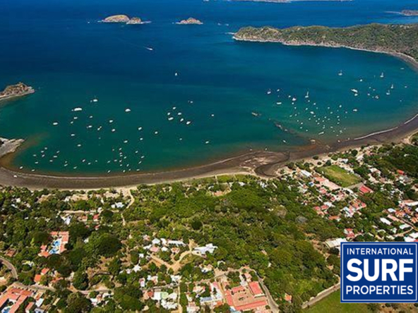 ocean-view-homes-with-19-rooms-playas-del-coco