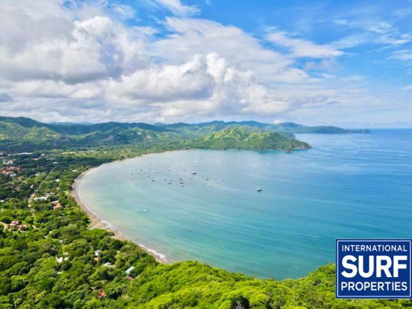 ocean-view-homes-with-19-rooms-playas-del-coco