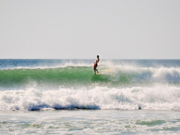 tamarindo-costa-rica-surf-break