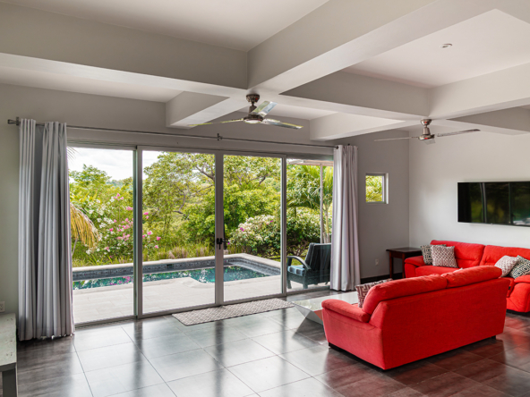 casa-loma-del-mar-ocean-view-home