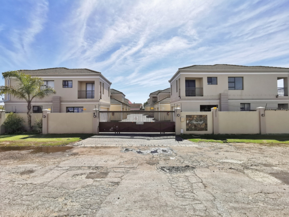 2-bedroom-villa-at-jeffreys-bay