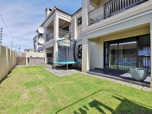 2-bedroom-villa-at-jeffreys-bay