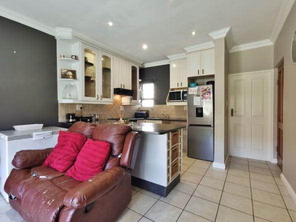 2-bedroom-villa-at-jeffreys-bay