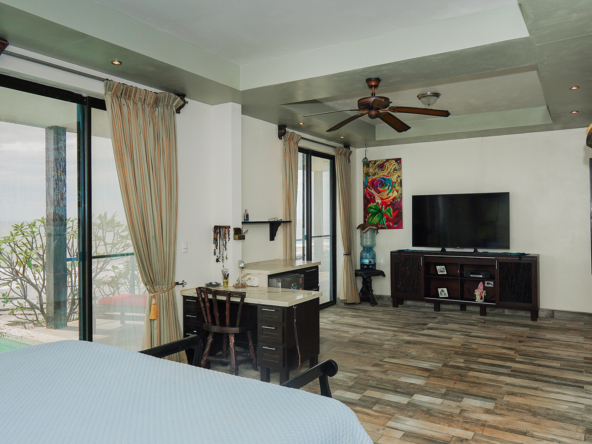 luxury-surf-villa-popoyo