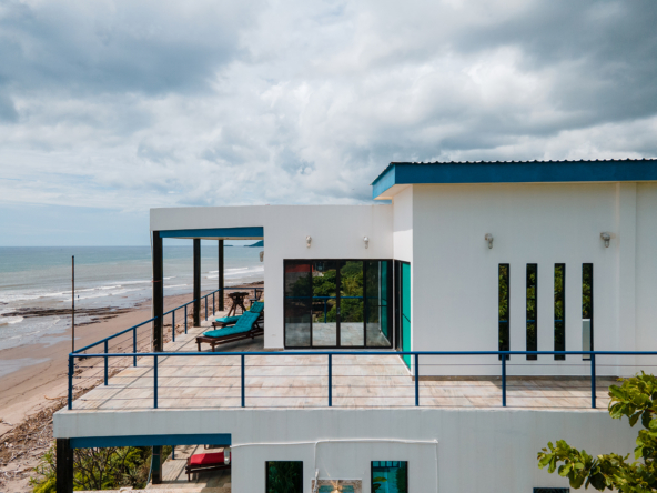 luxury-surf-villa-popoyo