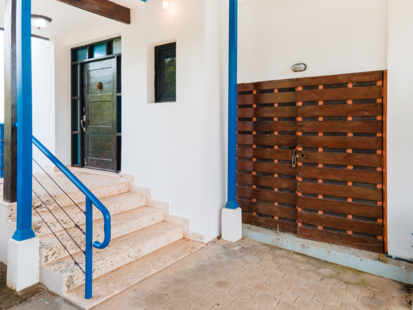 luxury-surf-villa-popoyo