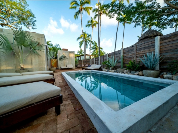 yoga-surf-shacks-at-la-saladita