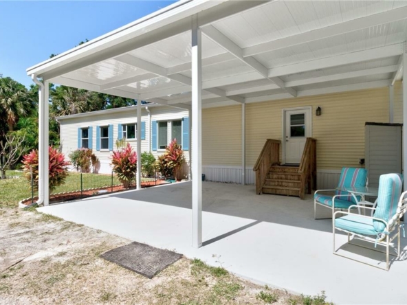 fellsmere-florida-the-point-surf-park-property