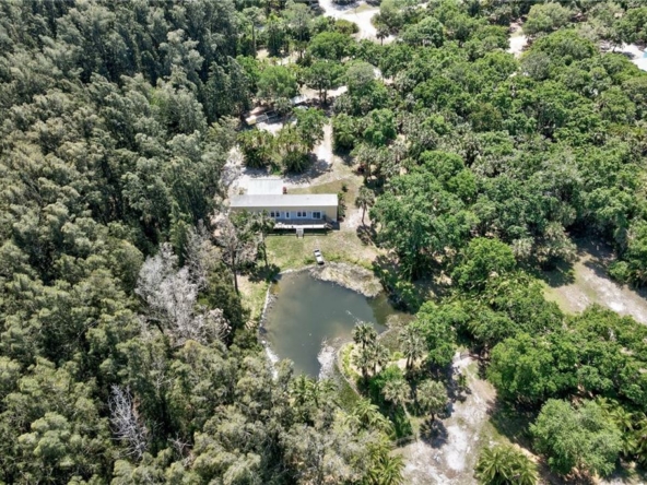 fellsmere-florida-the-point-surf-park-property