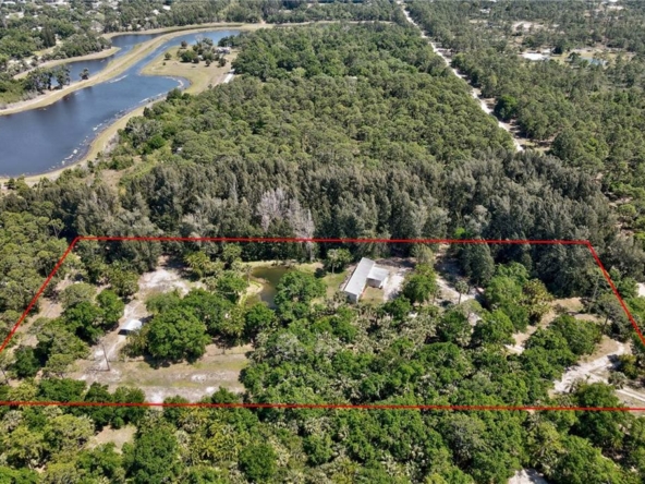 fellsmere-florida-the-point-surf-park-property
