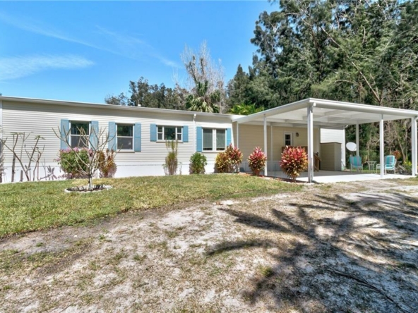 fellsmere-florida-the-point-surf-park-property