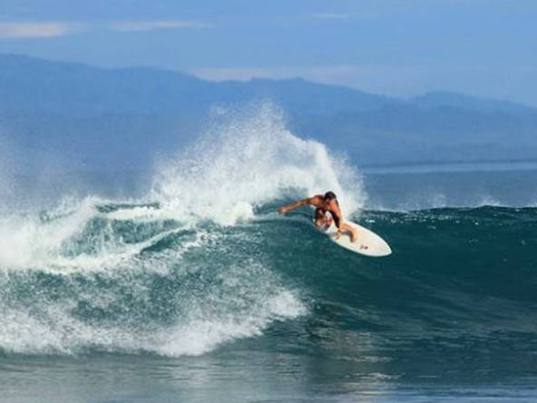 680-acre-fully-titled-estate-with-world-class-surf-fishing-and-marina