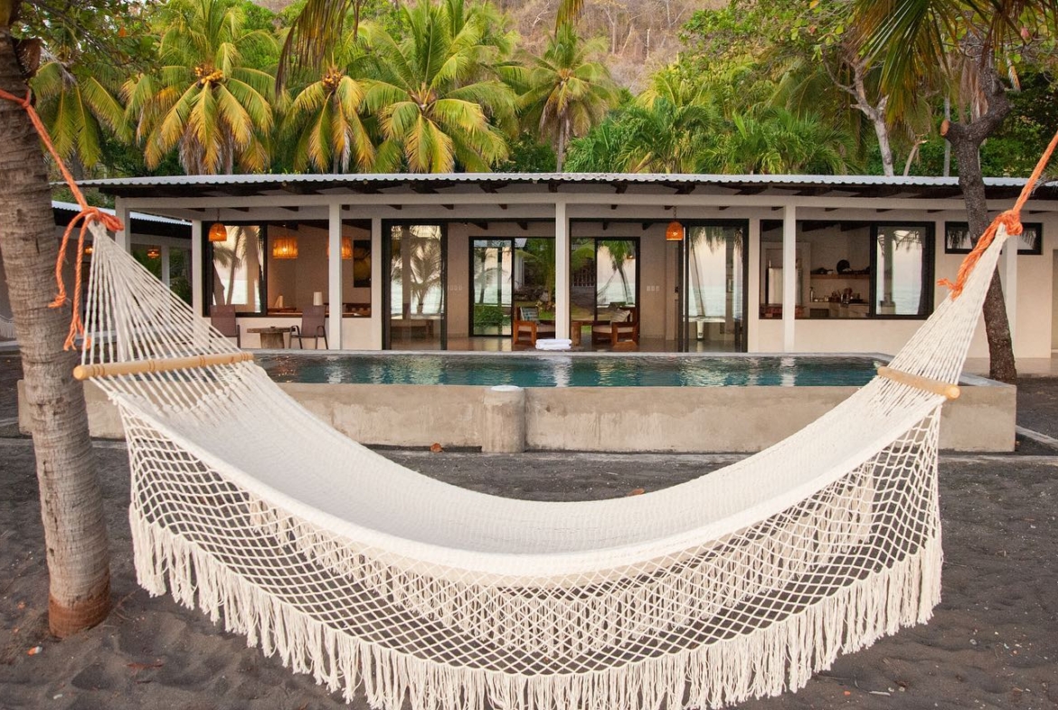 oceanfront-income-producing-villa-el-salvador