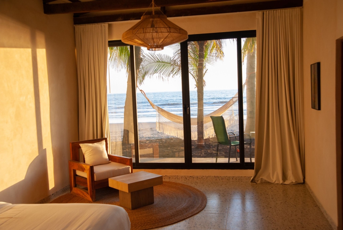 oceanfront-income-producing-villa-el-salvador