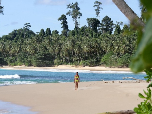 mentawai-beachfront-surf-property-for-sale